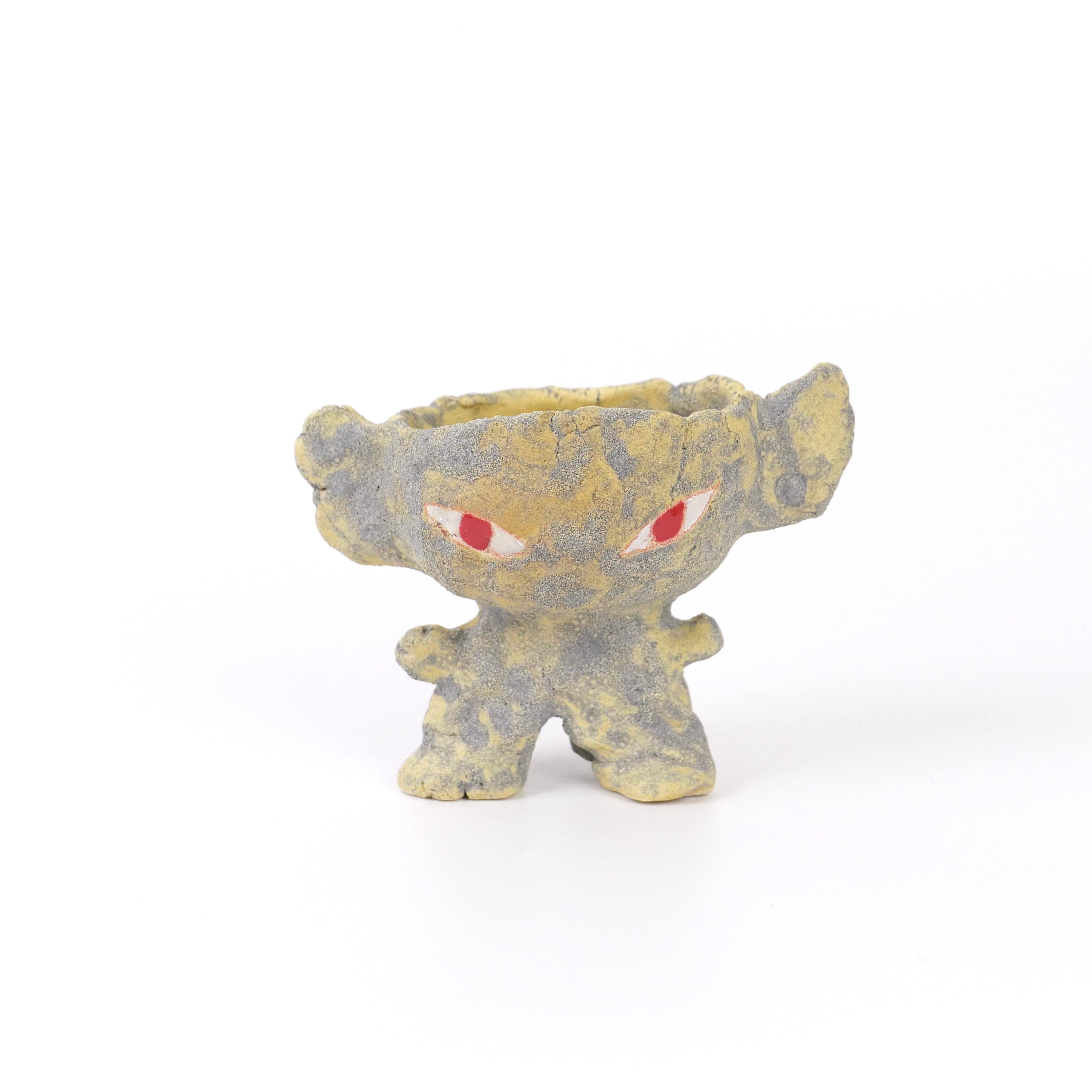 Heterochromatic Gnomes